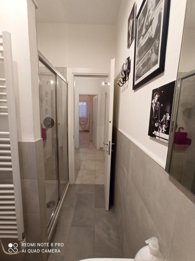 Il Don Minzoni 98 "Casa Vacanze" Lido di Camaiore Ngoại thất bức ảnh