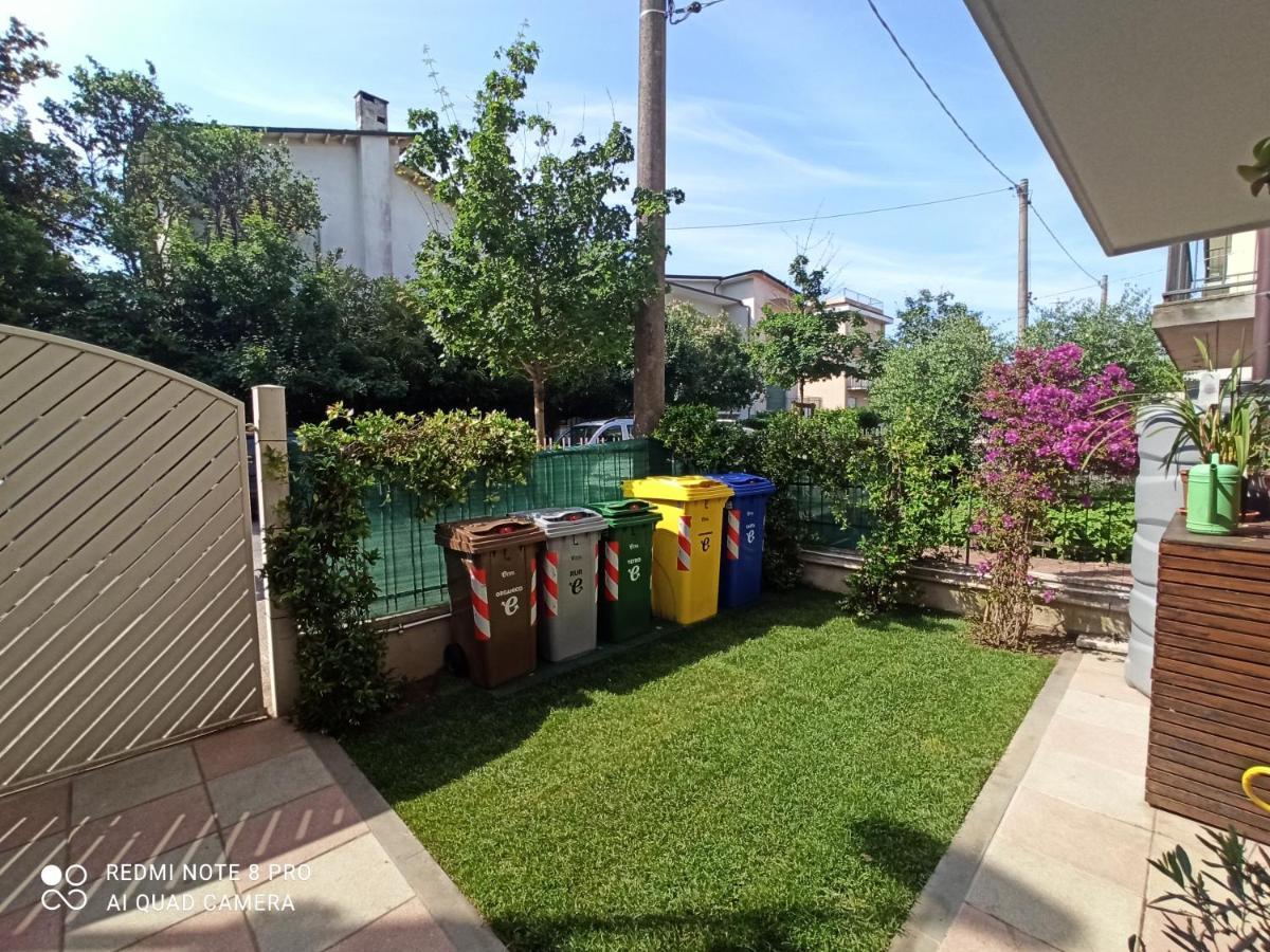 Il Don Minzoni 98 "Casa Vacanze" Lido di Camaiore Ngoại thất bức ảnh