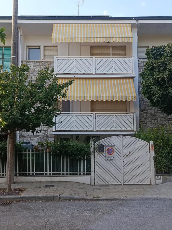 Il Don Minzoni 98 "Casa Vacanze" Lido di Camaiore Ngoại thất bức ảnh